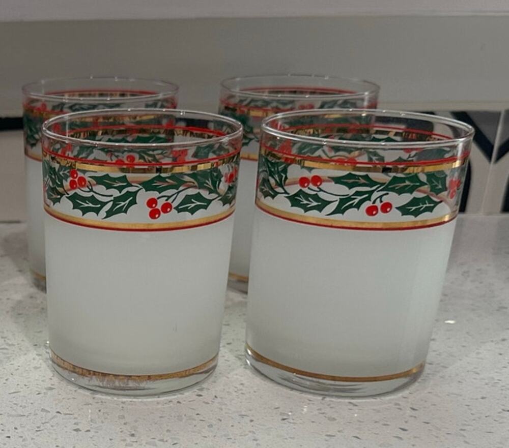Vintage Set of 4 Culver 14-oz DOF Glasses Silk Screened & Gold Trim